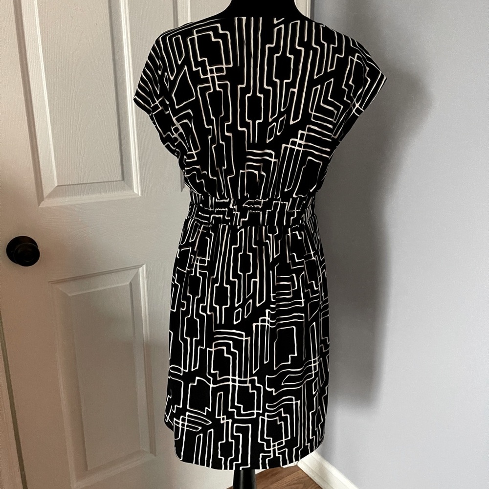 Worthington Stretch Dress - Picture 3 of 5